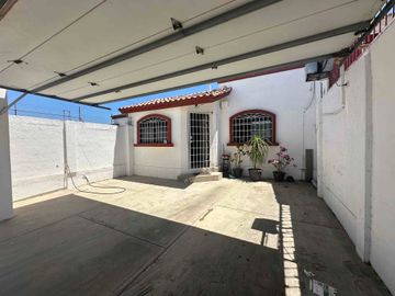 Casa de una planta Frac San Carlos libre de gravamen 2 recámaras 2 baños cerca de Loma Linda