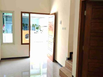 Dijual Rumah Di Tambak Medokan Ayu Rungkut Surabaya