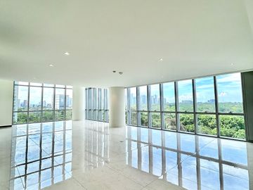 FL: Brand New 3BR Unit at Park Central Towers, Makati.