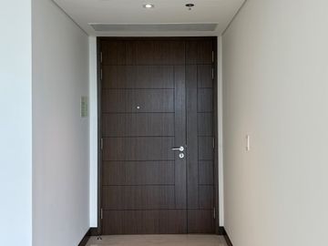 FL: Brand New 3BR Unit at Park Central Towers, Makati.