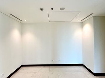 FL: Brand New 3BR Unit at Park Central Towers, Makati.