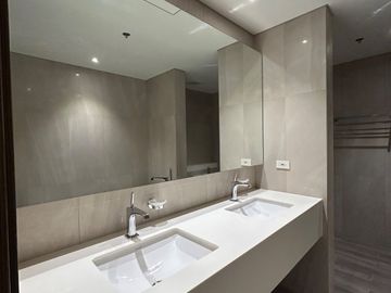 FL: Brand New 3BR Unit at Park Central Towers, Makati.