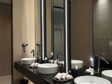FL: Brand New 3BR Unit at Park Central Towers, Makati.