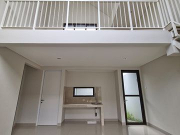 Dijual Dibawah Harga Pasar Rumah di Paramount Petals