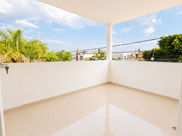 Casa en venta nueva en Jardines de la Cruz con espacio en PB multiusos