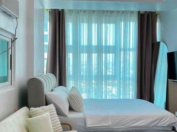 Fully Furnished Condo in QC | 3.5M Only