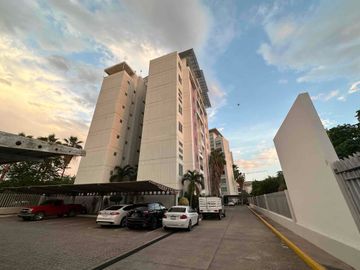 Depa de 1 recámara Piso 5 vista al río, Humaya Torres del Rio