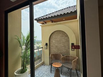 #Dijual Rumah Mediterranean 3 Lantai dengan Kawasan Lengkap Cluster Zephira Malta, di Citra 8 Jakarta Barat