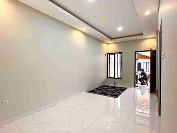 Rumah Scandinavian dekat tol Cibubur stasiun LRT Cibubur