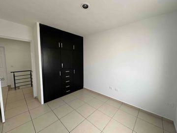 Casa en Portalegre sector norte, 3 recámaras, 2 baños y medio