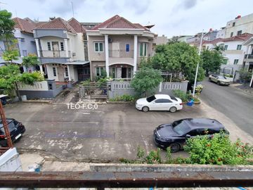 Dijual Rumah Hook 2 Lantai Villa Rafflesia Batam Centre
