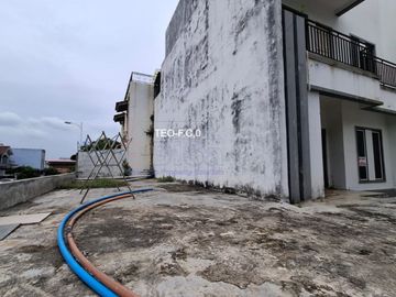 Dijual Rumah Hook 2 Lantai Villa Rafflesia Batam Centre