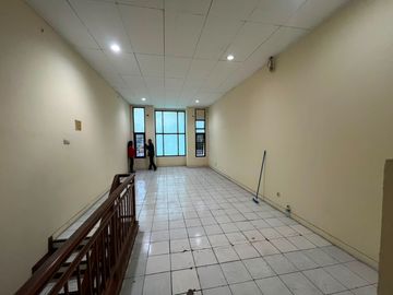 Ruko Murah 2,5 lantai Di Hibrida Raya, Kelapa Gading