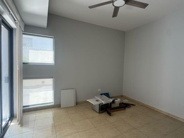 RENTA CASA GRANDE