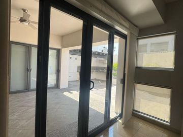 RENTA CASA GRANDE