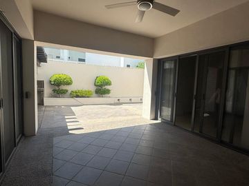 RENTA CASA GRANDE