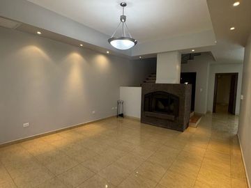 RENTA CASA GRANDE