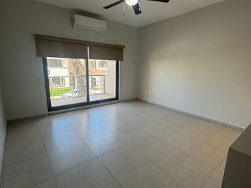 RENTA CASA GRANDE