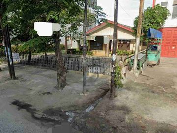 RUMAH  DAN TANAH KRAKATAU