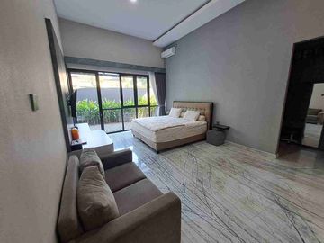 Rumah Mewah Posisi Hooq di Perumahan Elite Araya Malang