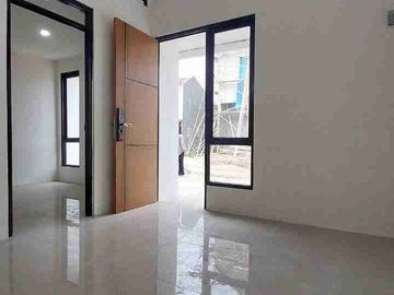 Rumah 2 Lantai Harga 1 Lantai, Strategis di Cipayung Depok