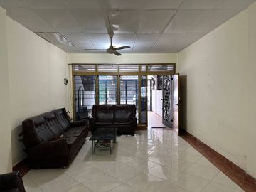 Dijual Rumah Pusat Kota Jalan Laboratorium 1 Medan