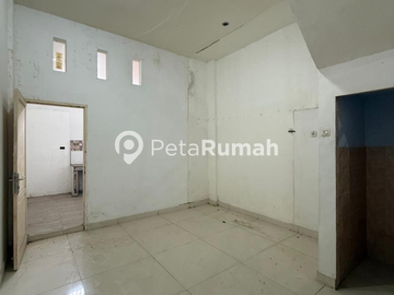 DIJUAL RUMAH JALAN HM YAMIN GANG BIDAN - MEDAN PERJUANGAN  (indra & hanny)