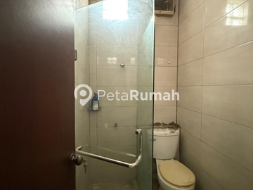 DIJUAL RUMAH JALAN HM YAMIN GANG BIDAN - MEDAN PERJUANGAN  (indra & hanny)