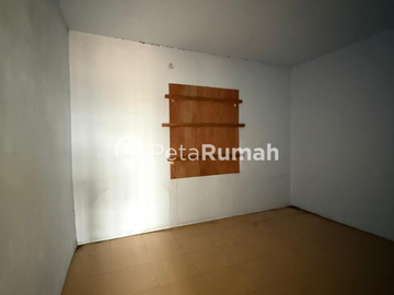 DIJUAL RUMAH JALAN HM YAMIN GANG BIDAN - MEDAN PERJUANGAN  (indra & hanny)