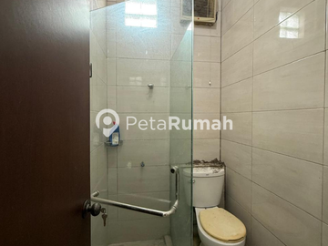 DIJUAL RUMAH JALAN HM YAMIN GANG BIDAN - MEDAN PERJUANGAN  (indra & hanny)