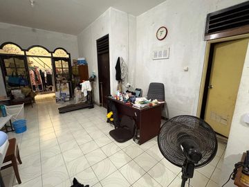 Dijual Rumah di Jalan Cipinang Jaya Jakarta Timur