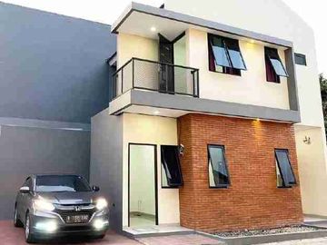 Rumah Exclusive 2 Lantai Siap Huni Strategis dekat UI DEPOK