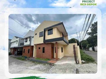 Rumah Exclusive 2 Lantai Siap Huni Strategis dekat UI DEPOK