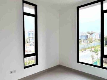 disewakan rumah Pik2 milenial 8x10 kosongan termurah