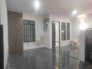 DI JUAL CEPAT RUMAH CANTIK FULL RENOVASI DI TIBAN