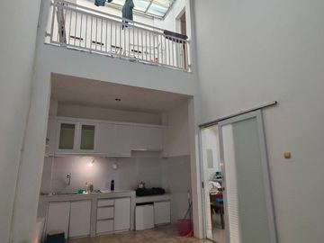 983 Rumah 2 Lt Modern Minimalis Siap Huni dekat Vila Dago Pamulang