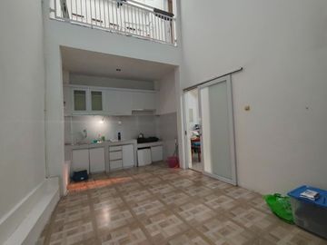 983 Rumah 2 Lt Modern Minimalis Siap Huni dekat Vila Dago Pamulang
