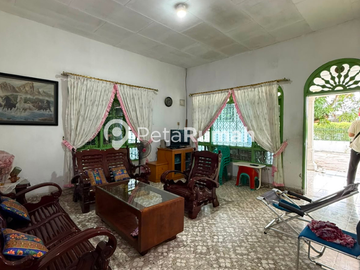 DIJUAL RUMAH JALAN STARBAN - MEDAN POLONIA (indra & andy)