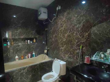 *Jual Rumah Taman Puspa Raya blok B*
_Siap Huni_