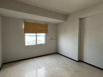 Jarang Ada! Disewakan 2BR Unfurnished di Royal Mediterania Garden Residence Royal Medit Terhubung Central Park Mall Via East Tunnel RMG Jakarta Barat