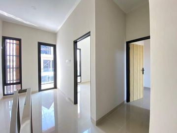 Rumah Baru Di Solo Timur Dekat Kampus UNS Free Biaya Lain-Lain
