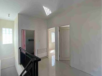 Dijual rumah beverly green batam centre