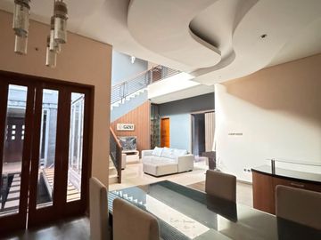 Rumah Hook Furnish di Kemang Pratama Bekasi