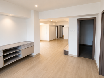 Dijual Apartemen Pantai Mutiara Tower Bunaken 135 m², 3+1 KT, Sea View