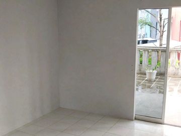 Over Kredit Rumah Bogor Selatan 2 Lantai Tanpa BI Checking dkt Kebun Raya