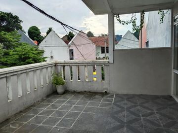 Over Kredit Rumah Bogor Selatan 2 Lantai Tanpa BI Checking dkt Kebun Raya
