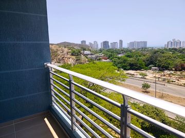 Apartamento en venta en Country Reservado Gaira, Santa Marta