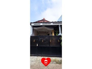 Rumah Jl Tanah Kusir, Kebayoran Lama, Jakarta Selatan
