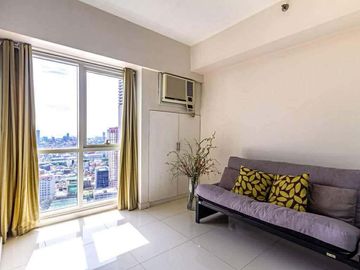 1-Bedroom Condo for Rent in The Senta Legazpi Village Makati City