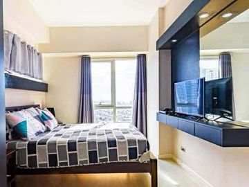1-Bedroom Condo for Rent in The Senta Legazpi Village Makati City
